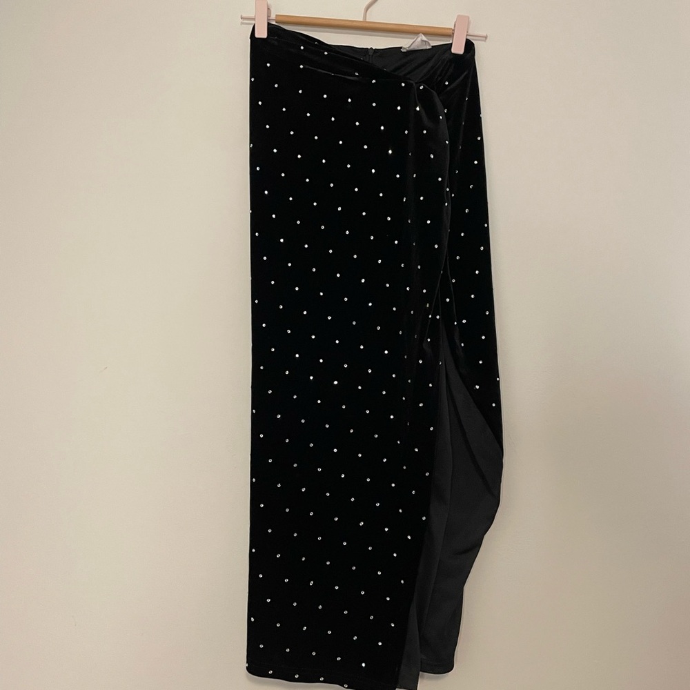 Bobbles and Lace rhinestone skirt